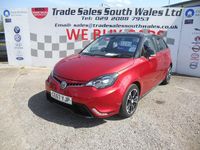 Used MG MG3 106 HP (77 kW) 2017 Red Hatchback