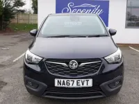 Second-hand Vauxhall Crossland X 2017 Albastru SUV