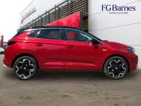 Used Vauxhall Grandland X Ultimate 128 HP (94 kW) 2024 White SUV