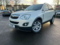 Używany Vauxhall Antara 184 KM (135 kW) 2011 Biały SUV