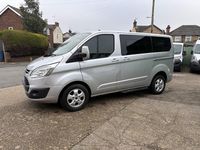 Begagnad Ford Tourneo Custom Titanium 2017 Silver Van