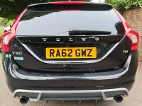 Used Volvo V60 R-Design 180 HP (132 kW) 2012 Black Estate