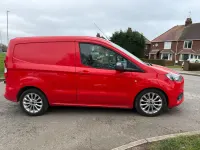 Usado Ford Transit Sport 100 HP (73 kW) 2021 Vermelho Van