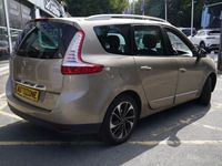 used Renault Grand Scénic III 1.5 DYNAMIQUE TOMTOM BOSE PLUS EDC 5d 110 BHP