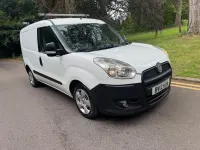Used Fiat Doblò 90 HP (66 kW) 2012 White MPV