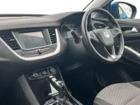 Usado Vauxhall Grandland X 131 HP (96 kW) 2019 Azul SUV
