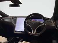 Used Tesla Model S 241 kW (328 HP) 2018 Red Hatchback