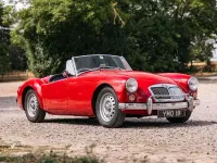 Used MG Twin Cam 108 HP (79 kW) 1984 Red