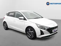 Used Hyundai i20 Premium 2025 White Hatchback