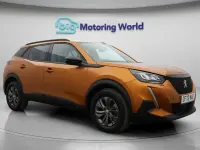 Used Peugeot 2008 Active+ 100 HP (73 kW) 2023 Orange SUV