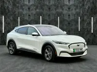 Used Ford Mustang Mach-E Extended Range 210 kW (286 HP) 2022 White SUV