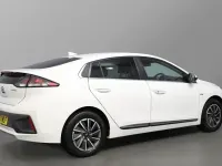 Used Hyundai Ioniq Premium SE 100 kW (136 HP) 2021 Polar white Hatchback