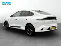 Used MG IM6 553 kW (752 HP) 2026 White SUV