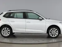 Usado Skoda Kamiq SE 94 HP (69 kW) 2025 Prateado SUV