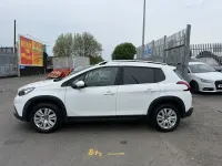 Second-hand Peugeot 2008 Allure 2017 Alb SUV