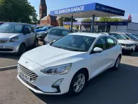 Used Ford Focus Zetec 120 HP (88 kW) 2018 White Hatchback