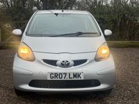 Used Toyota Aygo 54 HP (39 kW) 2007 Silver Hatchback