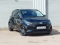 Begagnad Hyundai i10 Premium 2025 Svart Halvkombi
