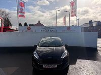 Used Ford Fiesta Zetec 82 HP (60 kW) 2016 Black Hatchback