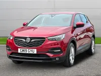 Used Vauxhall Grandland X S 128 HP (94 kW) 2019 Red SUV