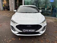 Used Ford Focus ST-Line 125 HP (91 kW) 2023 White Hatchback