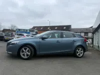 Used Volvo V40 SE 115 HP (84 kW) 2013 Blue Hatchback