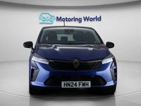 Used Renault Clio V Evolution 90 HP (66 kW) 2024 Blue Hatchback