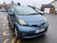 Used Toyota Aygo 67 HP (49 kW) 2008 Blue Hatchback