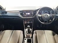 Used VW T-Roc SE 150 HP (110 kW) 2018 Grey SUV