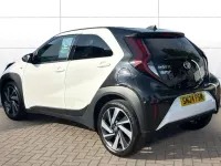 Used Toyota Aygo X 72 HP (52 kW) 2024 White SUV