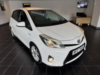 Used Toyota Yaris Trend 101 HP (74 kW) 2014 White Hatchback