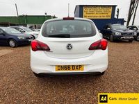 Used Vauxhall Corsa SRi 90 HP (66 kW) 2016 White Hatchback