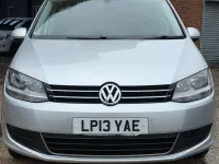Usado VW Sharan SE 140 HP (102 kW) 2013 Prateado Monovolume