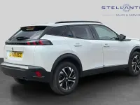 Used Peugeot 2008 Allure+ 100 HP (73 kW) 2023 White SUV