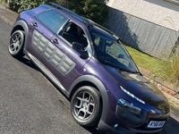 Used Citroën C4 Cactus Feel 2016 Purple Hatchback