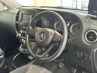 Usado Mercedes Vito 2016 Vermelho Van