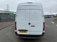 Begagnad Mercedes Sprinter Progressive 2021 Vit Van