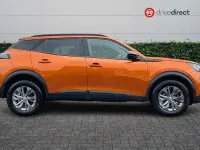 Used Peugeot 2008 Active+ 100 HP (73 kW) 2023 Orange SUV
