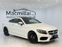 Usado Mercedes C220 AMG Line Premium Plus 170 HP (125 kW) 2017 Branco Coupé