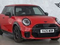 Used Mini Cooper S Hatch 201 HP (147 kW) 2025 Red Hatchback