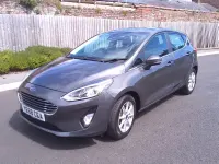 Used Ford Fiesta Zetec 85 HP (62 kW) 2018 Magnetic grey Hatchback