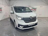 Usado Renault Trafic 150 HP (110 kW) 2024 Branco Monovolume