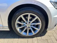 Used VW Passat R-line 150 HP (110 kW) 2018 Silver Estate