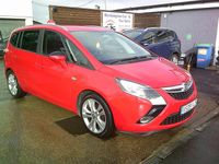 Used Vauxhall Zafira SRi 170 HP (125 kW) 2014 Red MPV