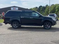 Używany Isuzu D-Max 2018 Czarny Pickup