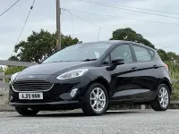 Used Ford Fiesta Zetec 85 HP (62 kW) 2019 Black Hatchback
