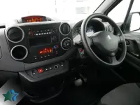 Used Peugeot Partner 67 HP (49 kW) 2019 White MPV