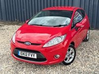 Used Ford Fiesta Zetec 82 HP (60 kW) 2012 Red Hatchback
