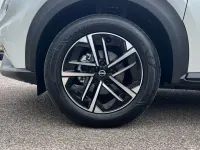 New Nissan Juke N-Connecta 143 HP (105 kW) 2026 Pearl  white SUV