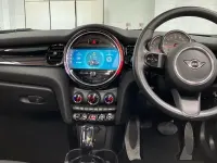Used Mini Cooper Classic 134 HP (98 kW) 2022 Yellow Hatchback